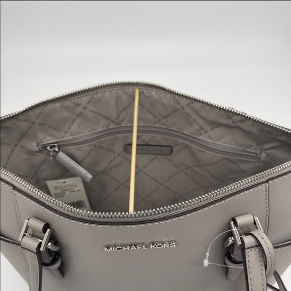 Michael Kors Charlotte Tote Bag - Picture 5 of 8